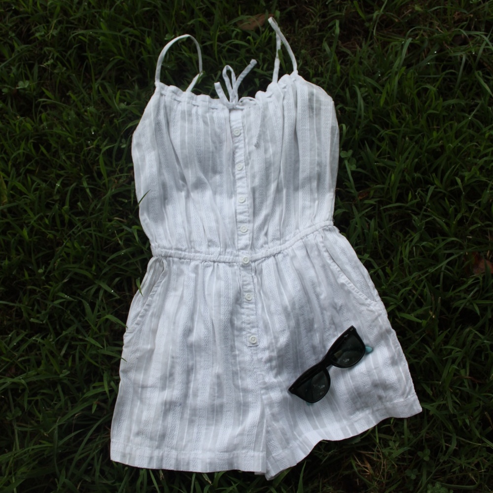 Mossimo White Romper - Picture 1 of 5